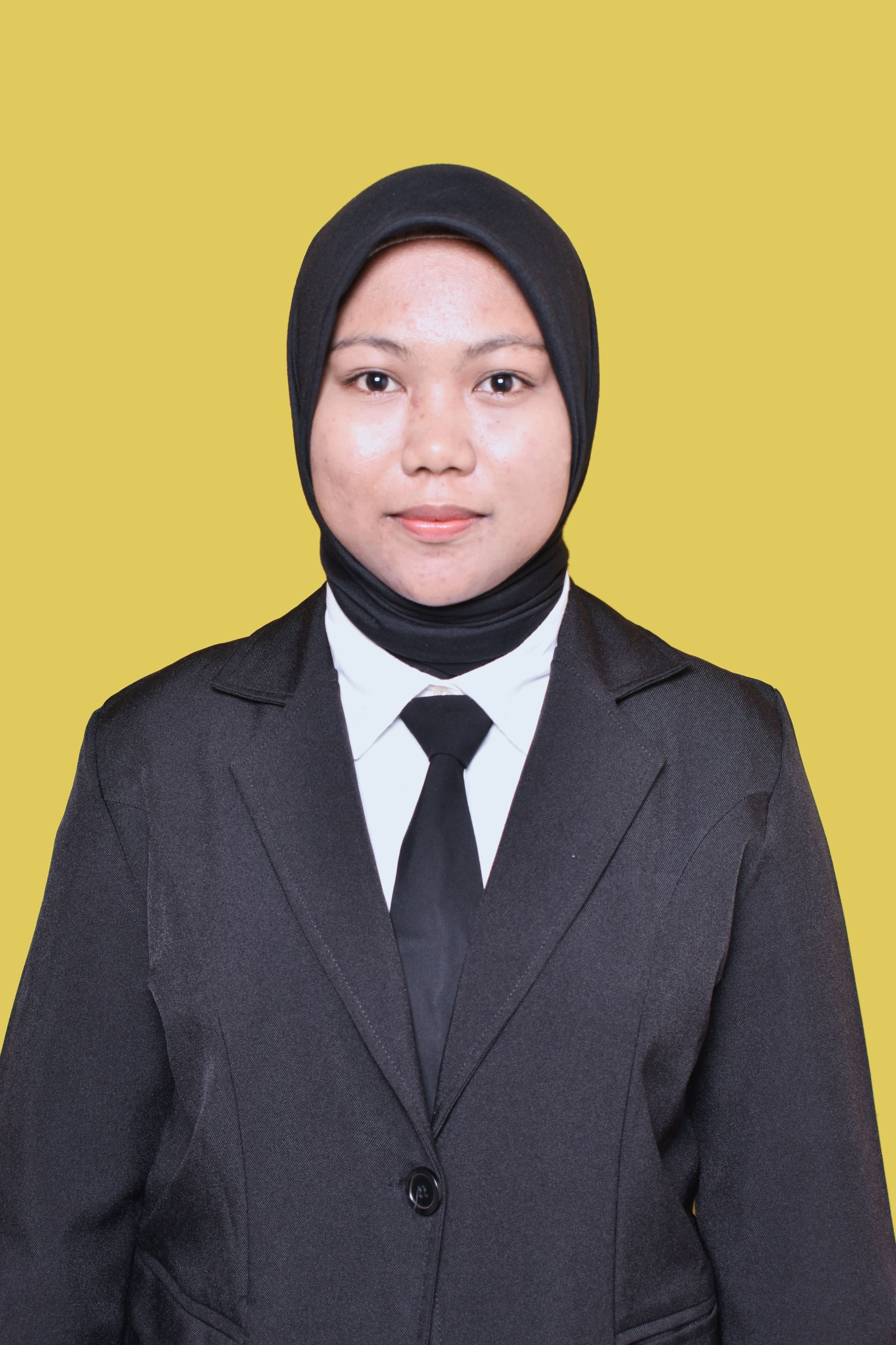 Ayu Darlina 