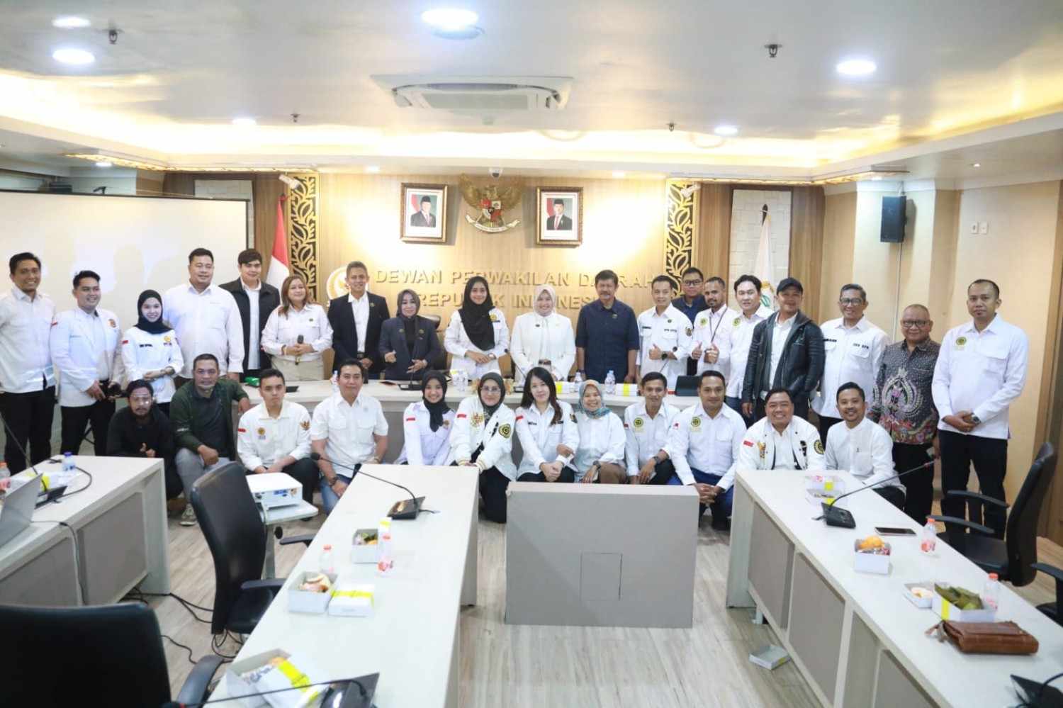 TALK SHOW INSPIRATIF & LAUNCHING PLATFORM DIGITAL DAN GESID HALAL CENTER 